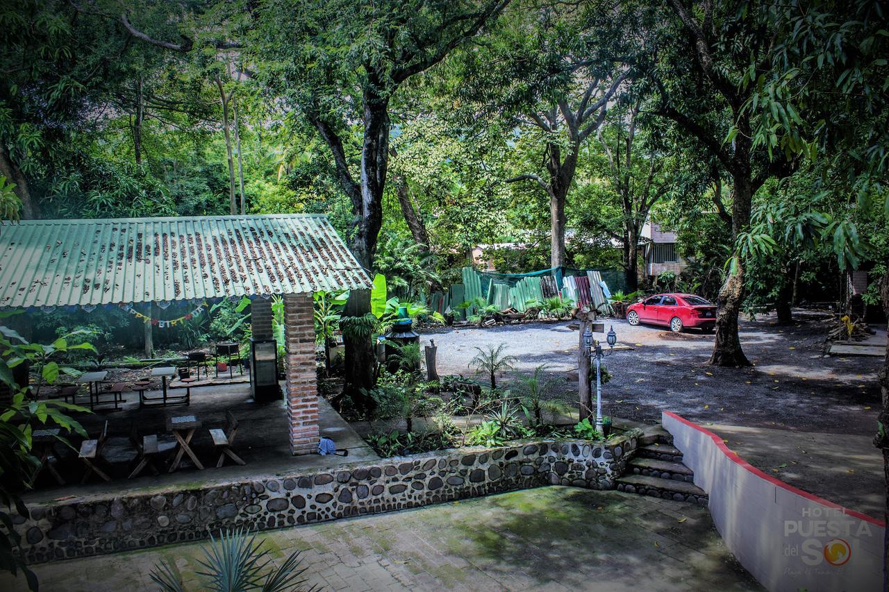 Hotel Puesta Del Sol